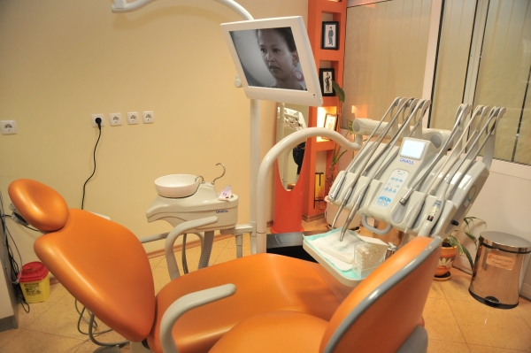 Dental Studio